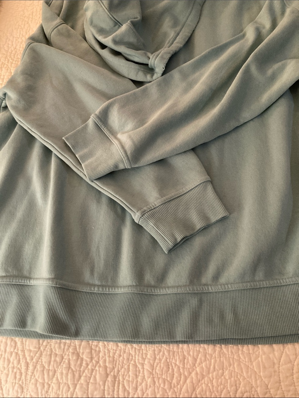 Women’s Hooded Pullover Sweatshirt - Sage Green - Picture 3 of 3